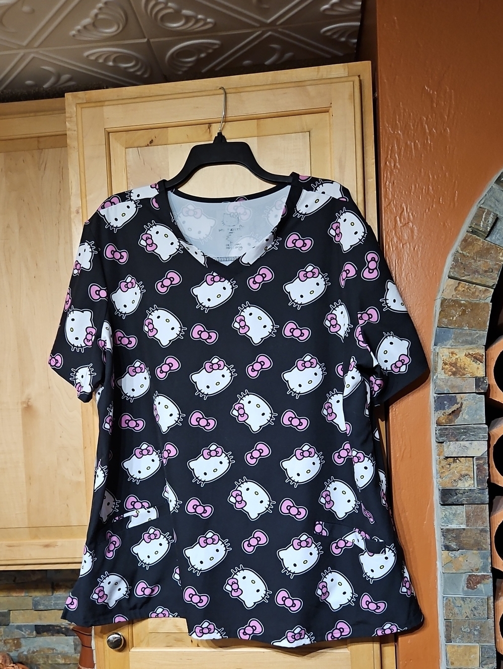 Hello Kitty Black White Pink Short Sleeve Scrub Top Sanrio